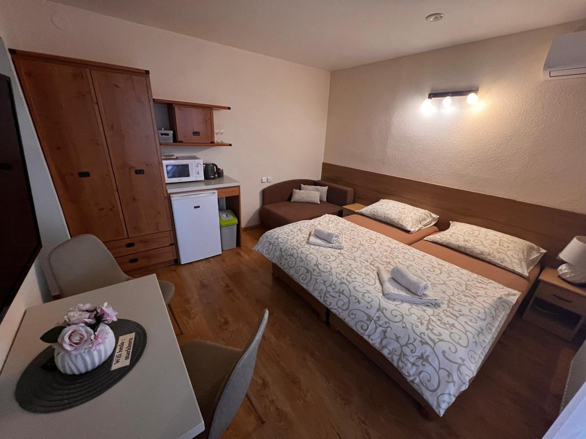 Apartmany Teddy Бойнице Екстериор снимка